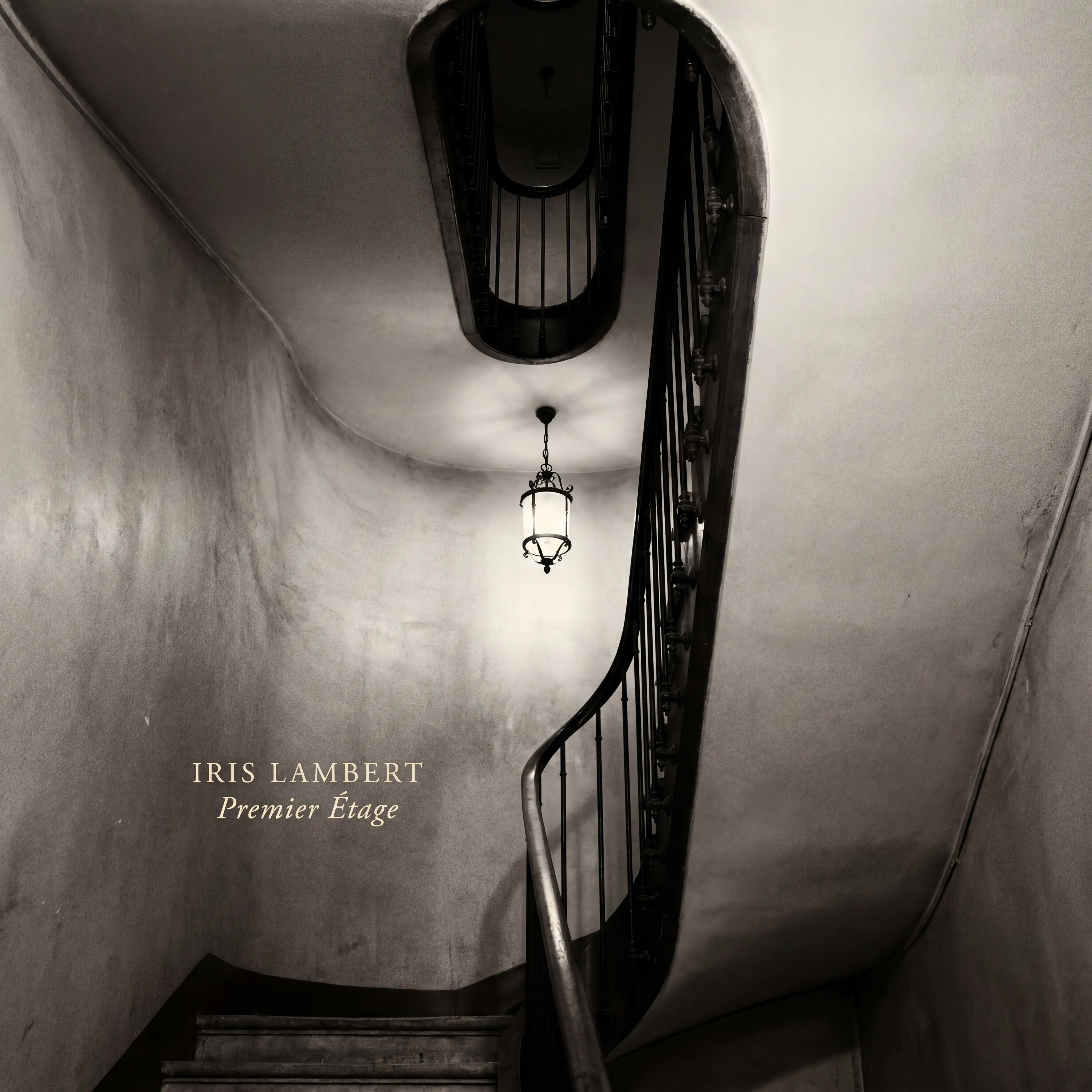 Premier Étage cover artwork